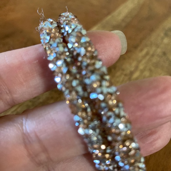 Multiple bracelets - Picture 5 of 6